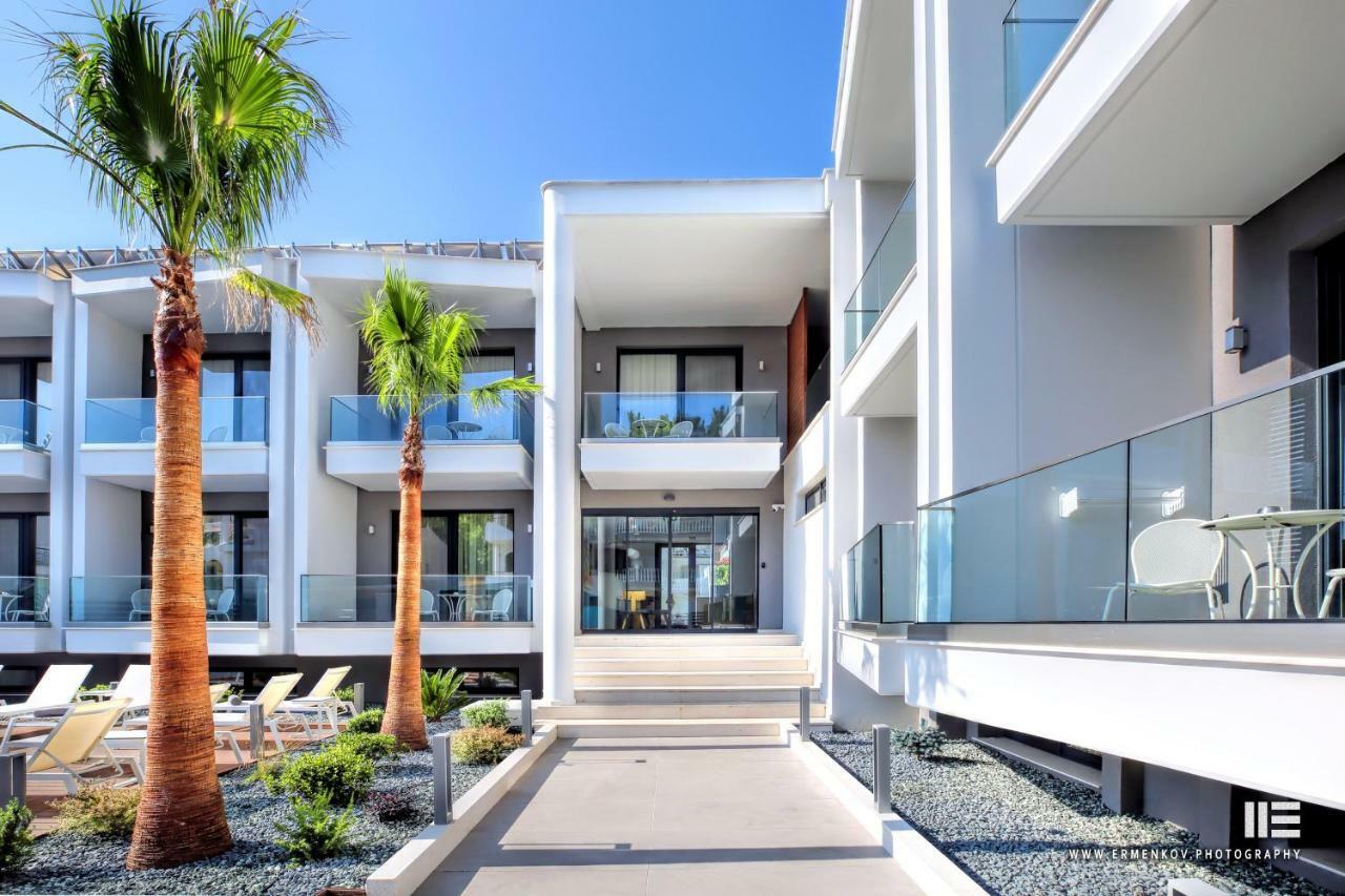 Senso Suites Néa Péramos Exterior foto