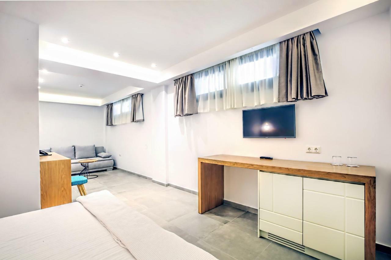 Senso Suites Néa Péramos Exterior foto